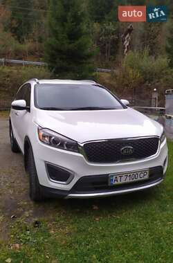 Внедорожник / Кроссовер Kia Sorento 2015 в Снятине