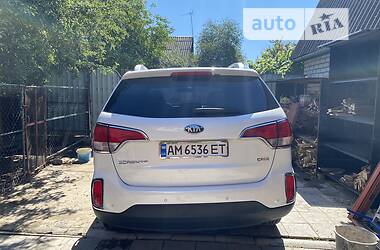 Внедорожник / Кроссовер Kia Sorento 2013 в Житомире