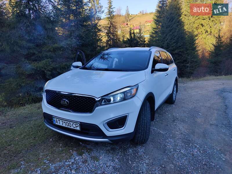 Позашляховик / Кросовер Kia Sorento 2015 в Снятині