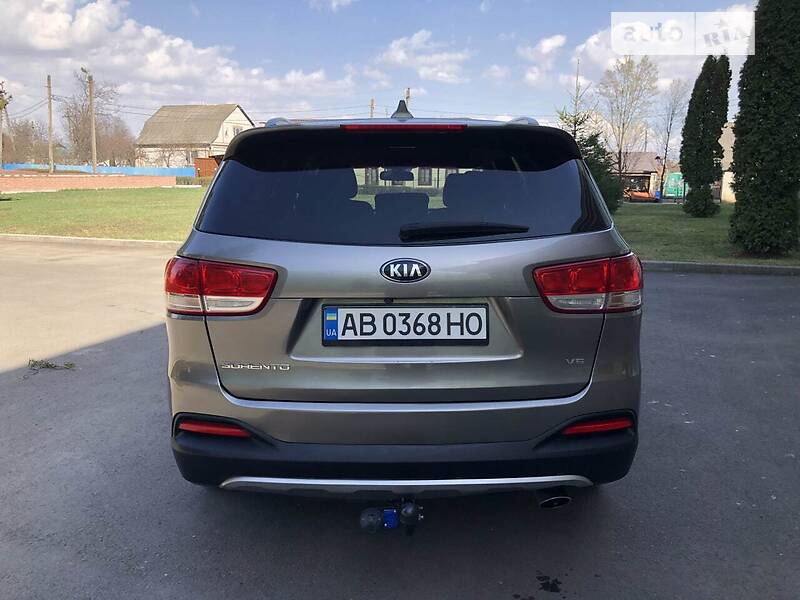 Позашляховик / Кросовер Kia Sorento 2015 в Києві