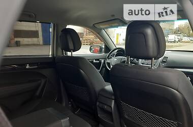 Позашляховик / Кросовер Kia Sorento 2014 в 