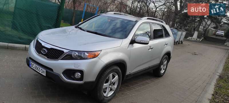 Внедорожник / Кроссовер Kia Sorento 2010 в 