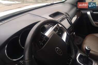 Внедорожник / Кроссовер Kia Sorento 2011 в 