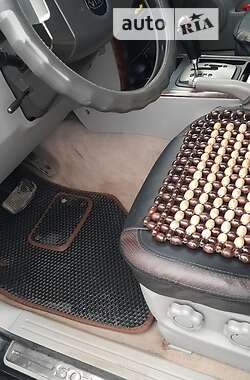 Внедорожник / Кроссовер Kia Sorento 2004 в 