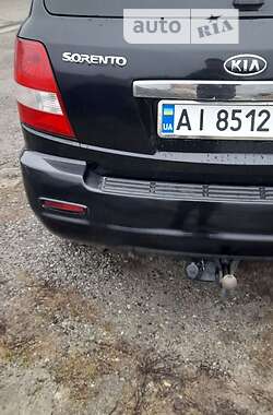 Внедорожник / Кроссовер Kia Sorento 2004 в 