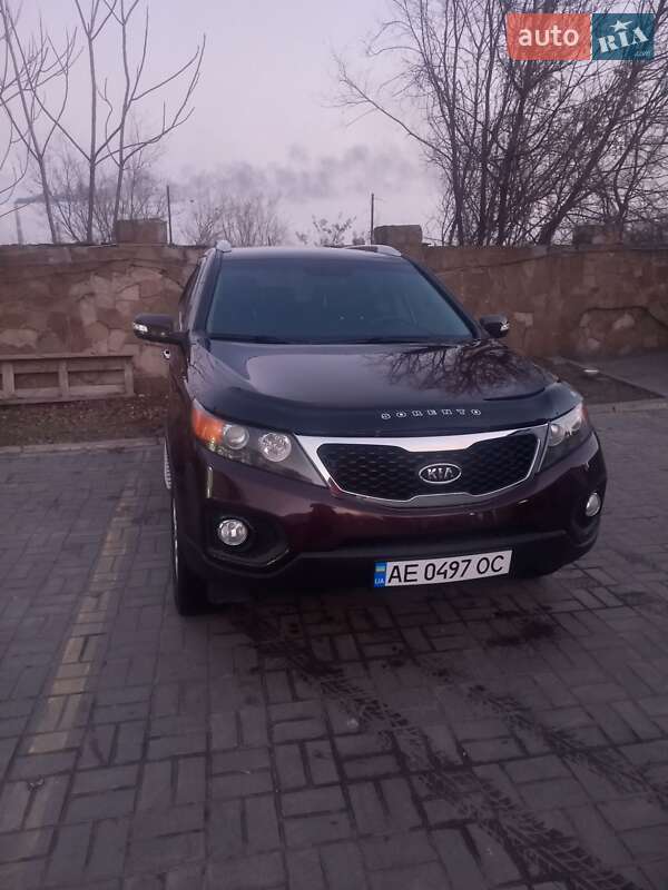 Позашляховик / Кросовер Kia Sorento 2011 в Кам'янському
