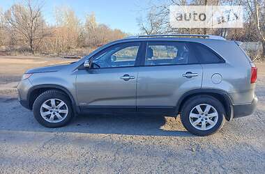 Внедорожник / Кроссовер Kia Sorento 2011 в 