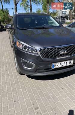 Внедорожник / Кроссовер Kia Sorento 2015 в Ровно