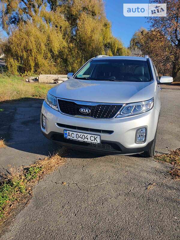 Позашляховик / Кросовер Kia Sorento 2013 в Луцьку