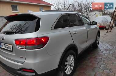 Внедорожник / Кроссовер Kia Sorento 2015 в Днепре