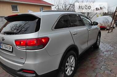 Внедорожник / Кроссовер Kia Sorento 2015 в Днепре