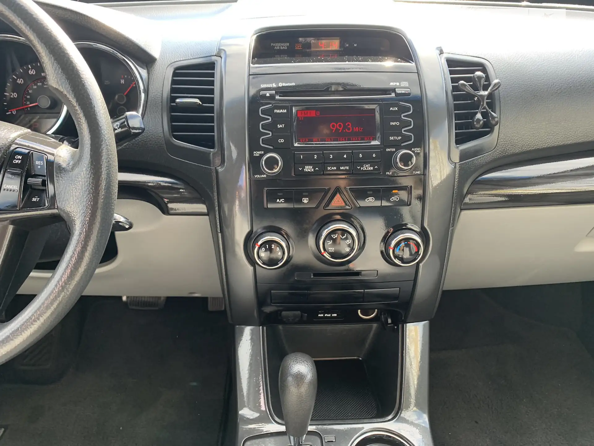 2010 Kia Sorento - мініатюра 11