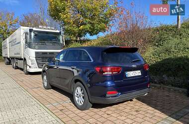 Внедорожник / Кроссовер Kia Sorento 2020 в 