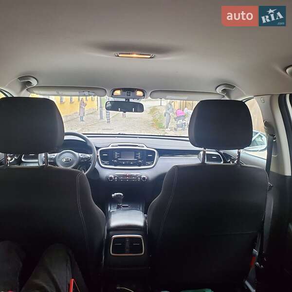 Внедорожник / Кроссовер Kia Sorento 2015 в Каменец-Подольском
