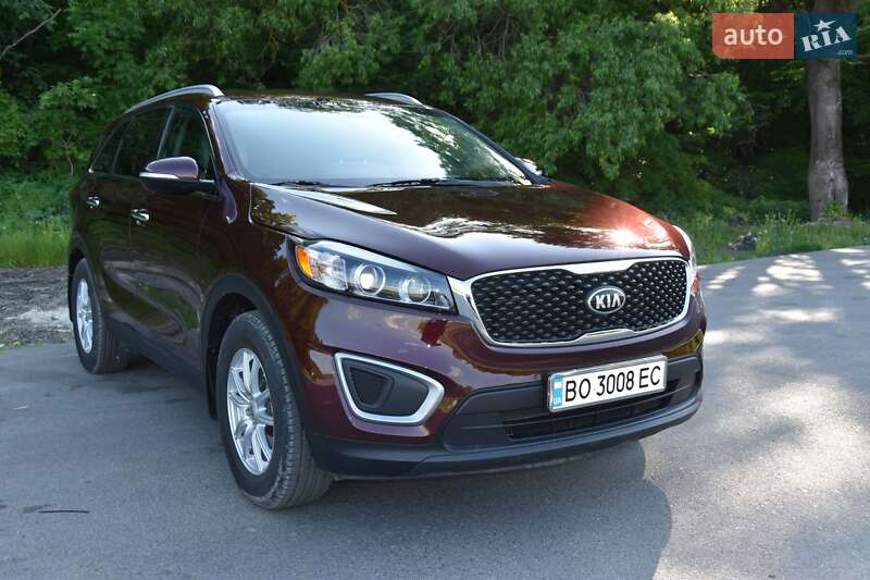 Внедорожник / Кроссовер Kia Sorento 2016 в Чорткове