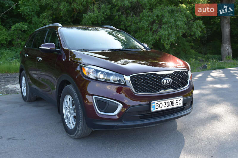 Внедорожник / Кроссовер Kia Sorento 2016 в Чорткове