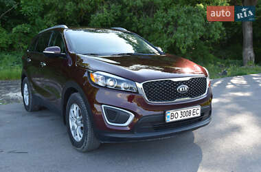 Внедорожник / Кроссовер Kia Sorento 2016 в 