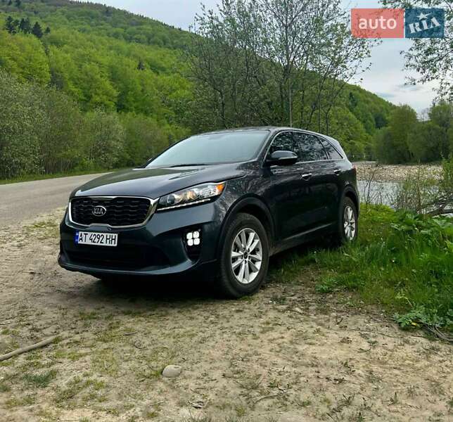 Внедорожник / Кроссовер Kia Sorento 2019 в Калуше