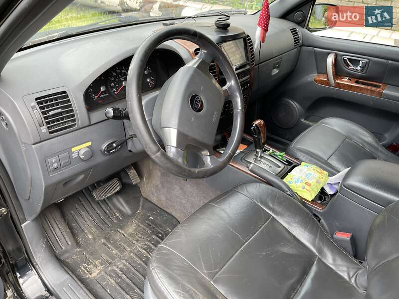 Внедорожник / Кроссовер Kia Sorento 2003 в Кривом Роге