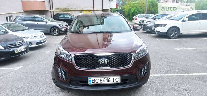 Позашляховик / Кросовер Kia Sorento 2016 в Львові