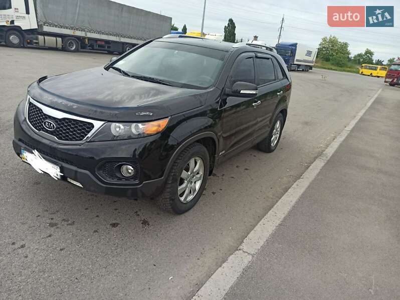 Позашляховик / Кросовер Kia Sorento 2012 в Кривому Розі