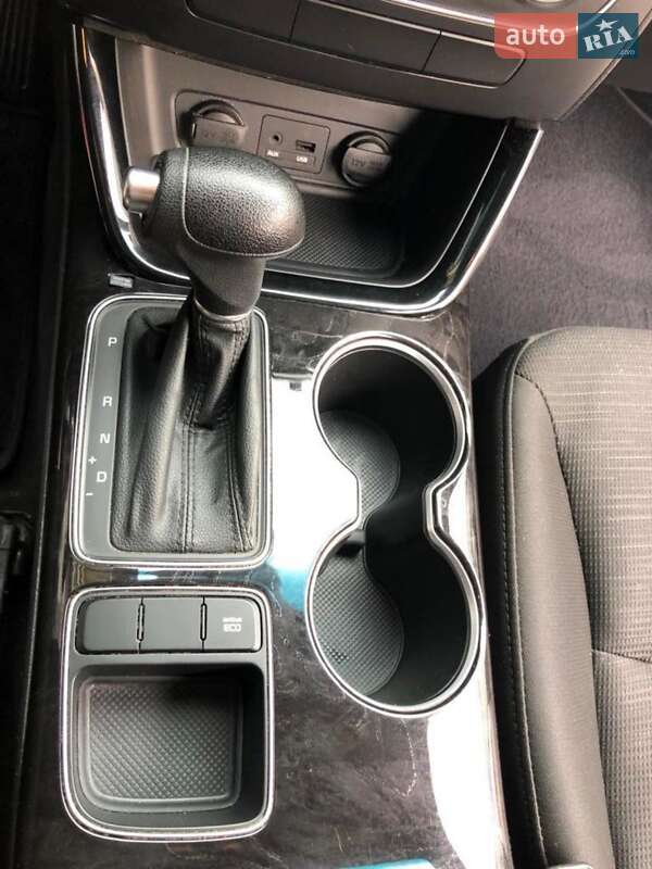 Внедорожник / Кроссовер Kia Sorento 2013 в Львове фото 16 Внедорожник / Кроссовер Kia Sorento 2013 в Львове