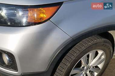 Внедорожник / Кроссовер Kia Sorento 2010 в 