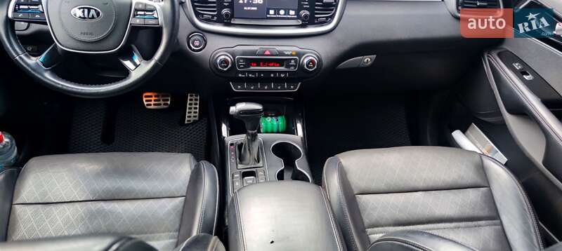 Позашляховик / Кросовер Kia Sorento 2018 в Тернополі