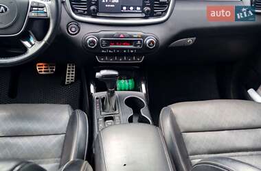 Внедорожник / Кроссовер Kia Sorento 2018 в 