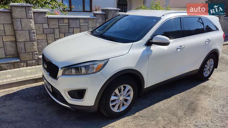 Позашляховик / Кросовер Kia Sorento 2015 в Снятині
