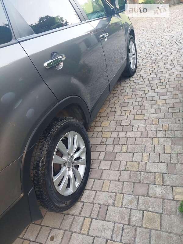 Позашляховик / Кросовер Kia Sorento 2011 в Львові