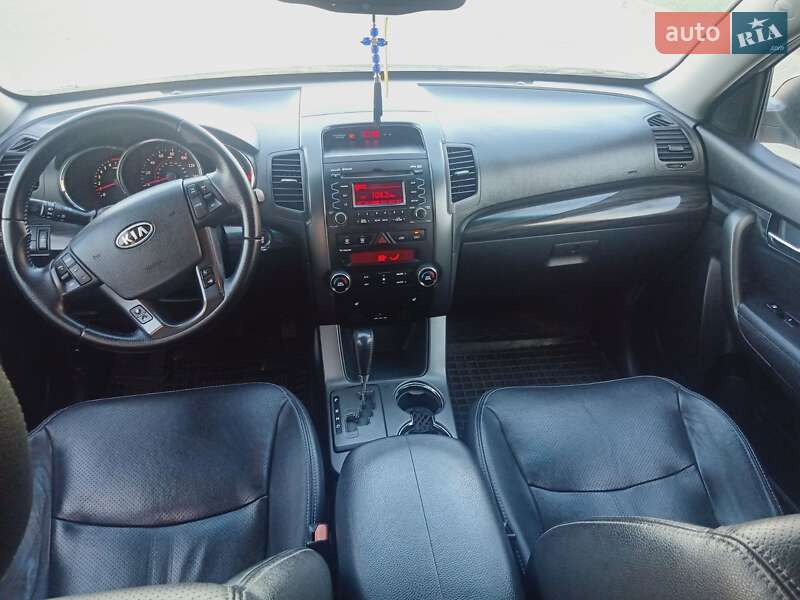 Внедорожник / Кроссовер Kia Sorento 2010 в Одессе