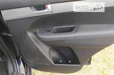 Внедорожник / Кроссовер Kia Sorento 2010 в 