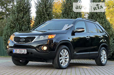 Внедорожник / Кроссовер Kia Sorento 2010 в 