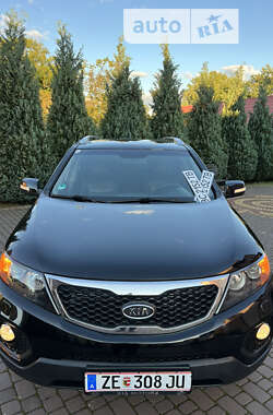 Внедорожник / Кроссовер Kia Sorento 2010 в 