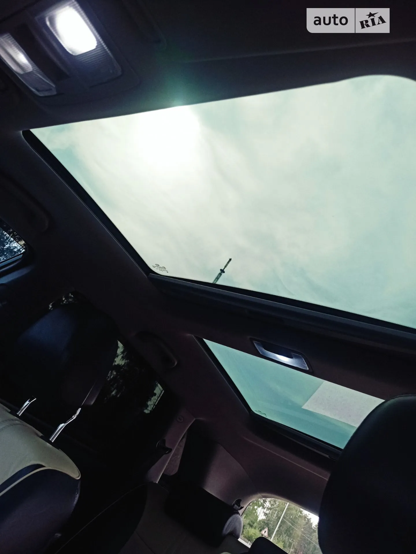 2010 Kia Sorento - мініатюра 21