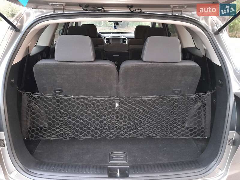 Позашляховик / Кросовер Kia Sorento 2017 в Кривому Розі фото 6 Позашляховик / Кросовер Kia Sorento 2017 в Кривому Розі