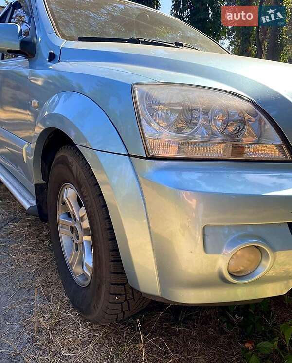 Позашляховик / Кросовер Kia Sorento 2003 в Києві