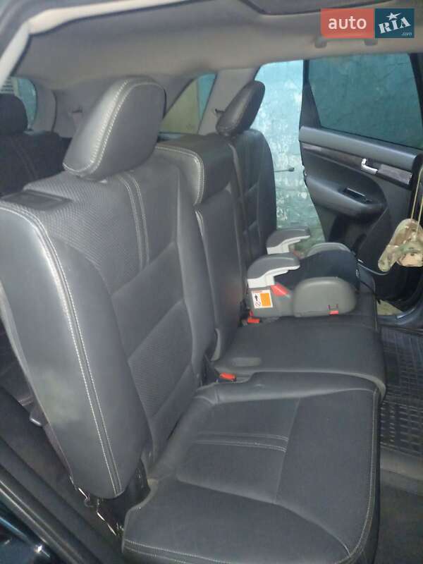 Позашляховик / Кросовер Kia Sorento 2010 в Тернополі