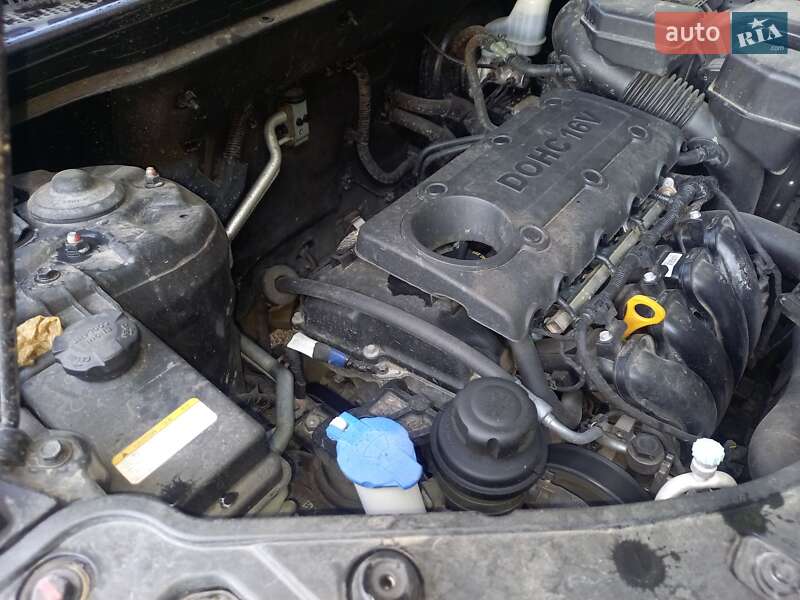 Позашляховик / Кросовер Kia Sorento 2010 в Тернополі