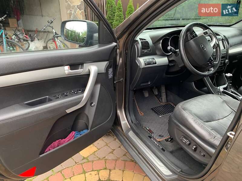 Позашляховик / Кросовер Kia Sorento 2011 в Городку