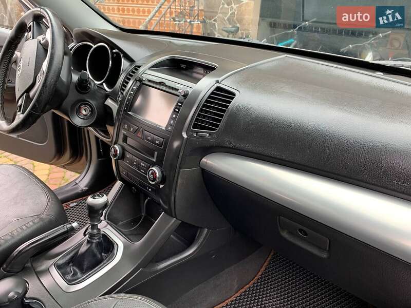 Позашляховик / Кросовер Kia Sorento 2011 в Городку