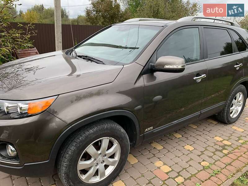 Позашляховик / Кросовер Kia Sorento 2011 в Городку