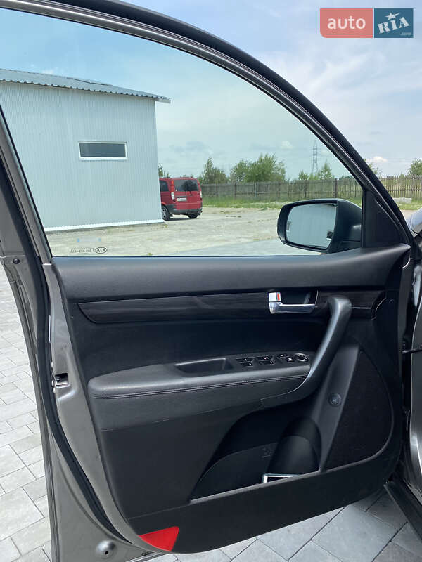 Внедорожник / Кроссовер Kia Sorento 2012 в Калуше фото 17 Внедорожник / Кроссовер Kia Sorento 2012 в Калуше