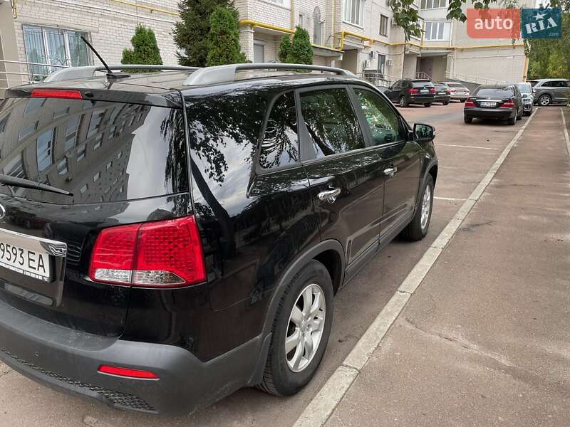 Позашляховик / Кросовер Kia Sorento 2012 в Житомирі