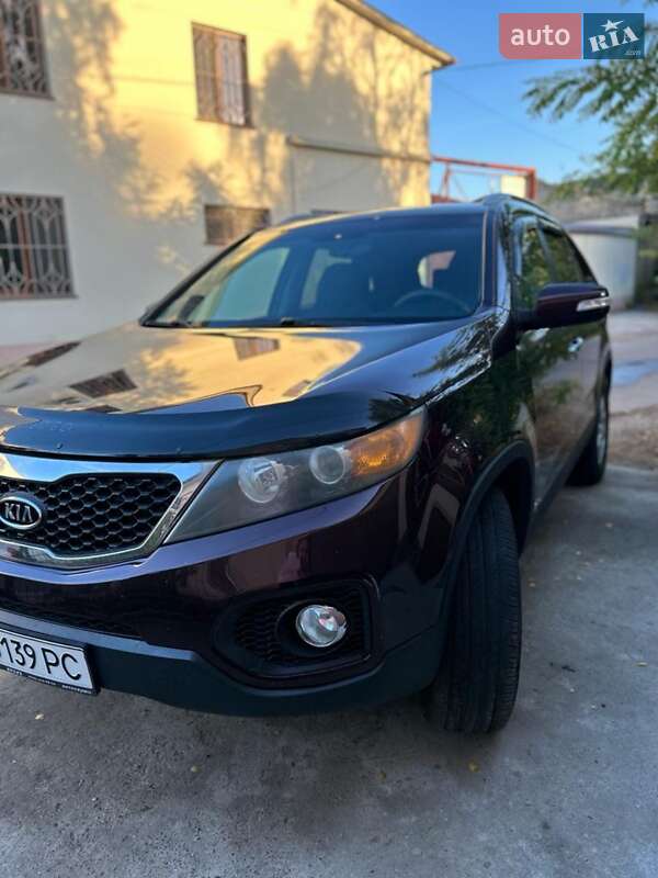 Внедорожник / Кроссовер Kia Sorento 2011 в Одессе