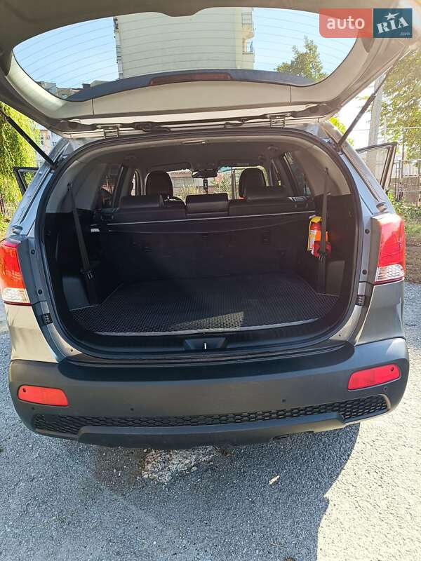 Внедорожник / Кроссовер Kia Sorento 2010 в Тернополе