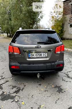 Позашляховик / Кросовер Kia Sorento 2010 в Рівному