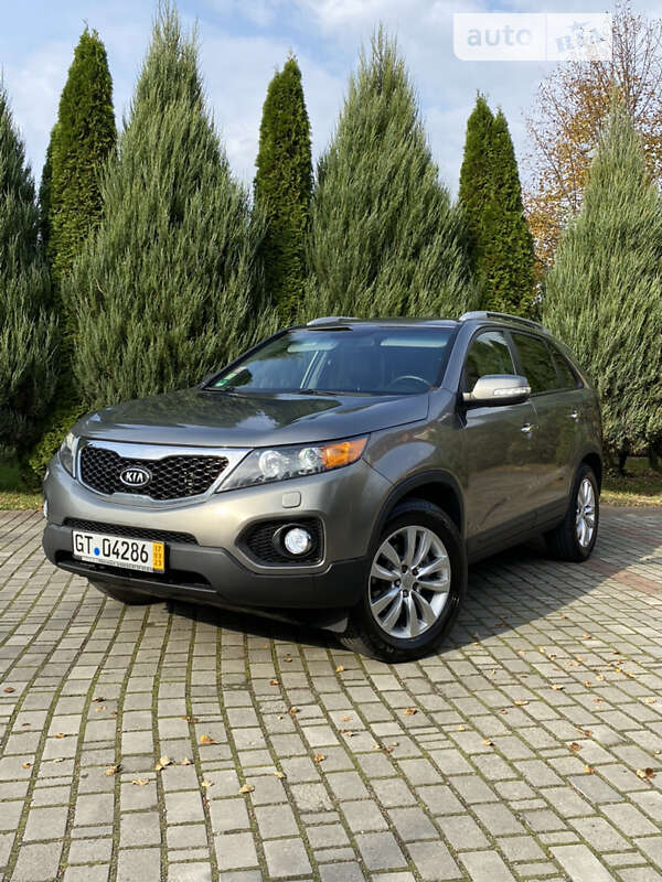 Внедорожник / Кроссовер Kia Sorento 2012 в Самборе