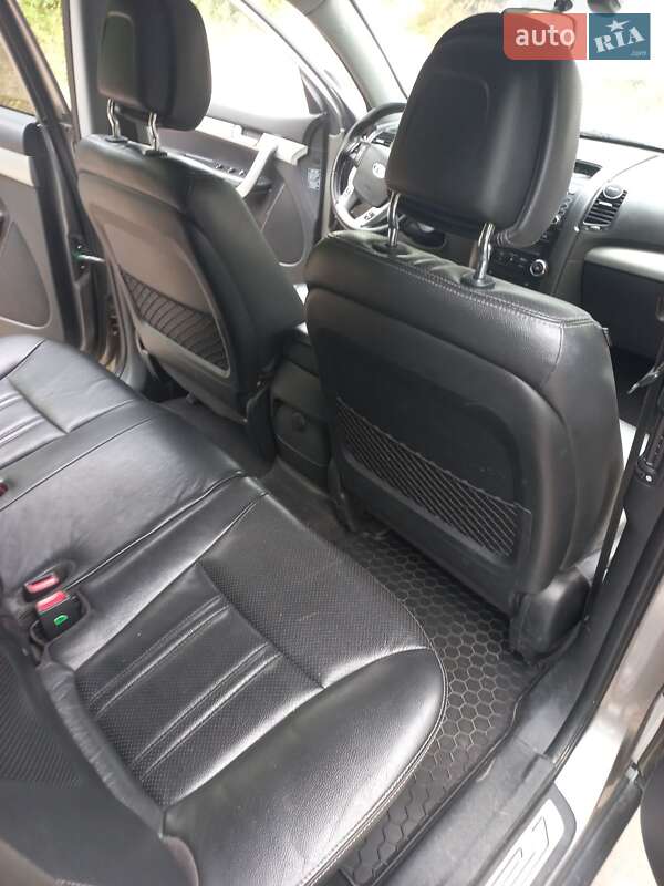 Позашляховик / Кросовер Kia Sorento 2010 в Бершаді фото 11 Позашляховик / Кросовер Kia Sorento 2010 в Бершаді